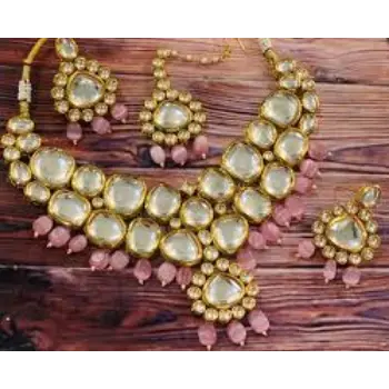 perfect Traditional Necklaces